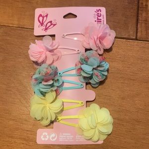 Claire’s Flower Hair Pins Barettes